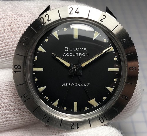 Vintage 1967 bulova accutron - vintage,