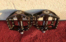 SUN RINGLE ZUZU PEDALS  9/16