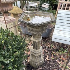 Large gothic composition stone English Classic Bird Bath Garden Font Stone 