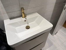 Cayo White Wall Hung Basin
