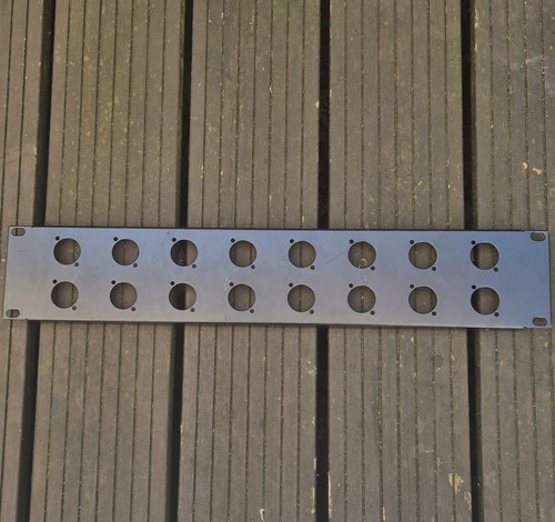 Rack mount panel 16 - 19",