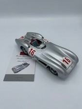 CMC M-057 Mercedes-Benz W196R 1954/55 Streamliner Body 1/18
