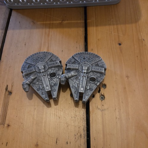 Star wars millennium falcon - star,