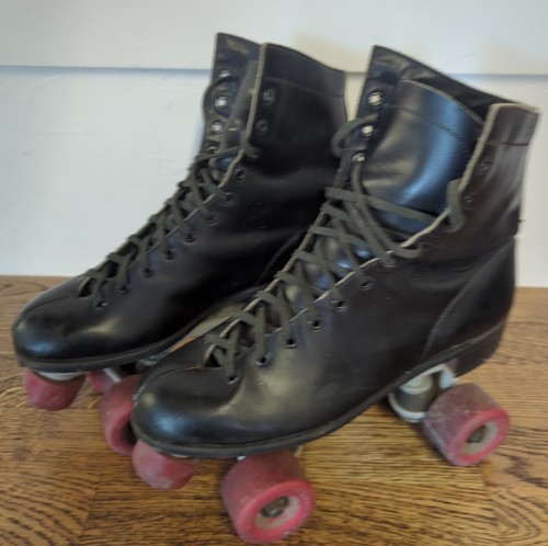 Vintage roller skates size - vintage,