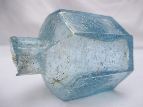 Lovely light blue octagonal - blue,