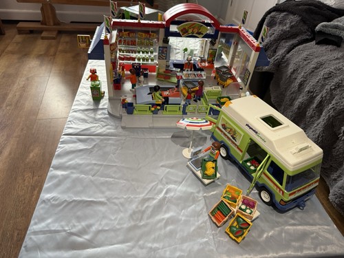 Playmobil grocery store set - store,