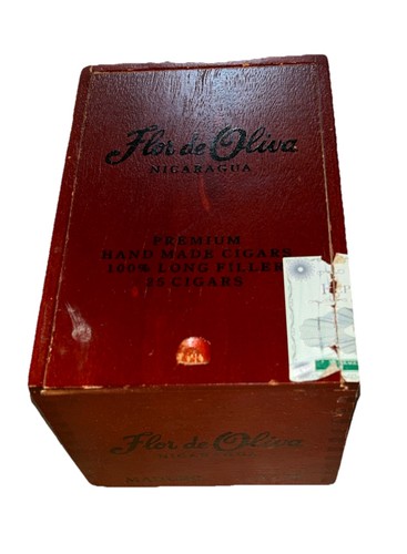 Flor oliva empty wooden - empty,
