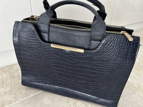 Navy croc effect - croc, leather