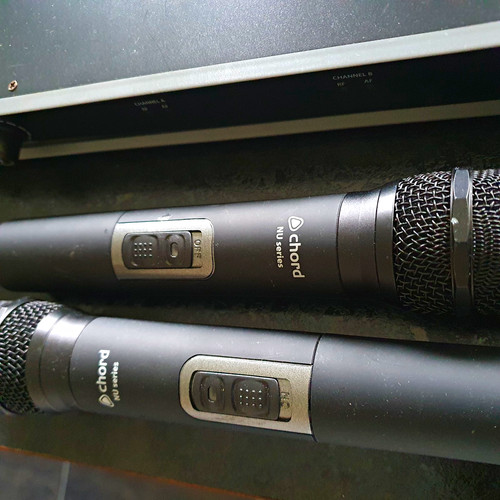 Chord nu2 uhf - uhf, wireless