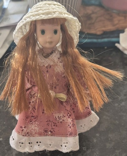 Porcelain doll bundle see - porcelain, bundle,