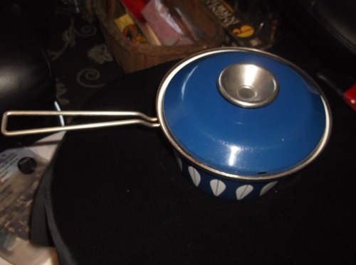 Vintage enamel saucepan lid - enamel,