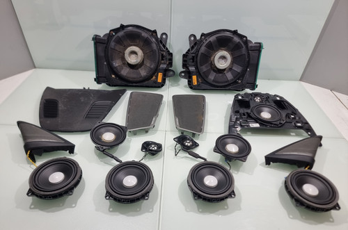 Bmw series g30 - bmw, kardon