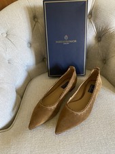 LADIES TAN SUEDE SHOE SIZE 8
