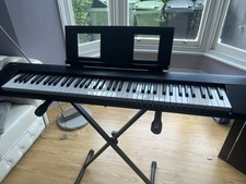 Yamaha NP32 Piaggero keyboard