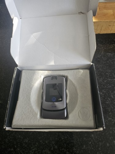 Motorola v3i razr flip mobile - razr,