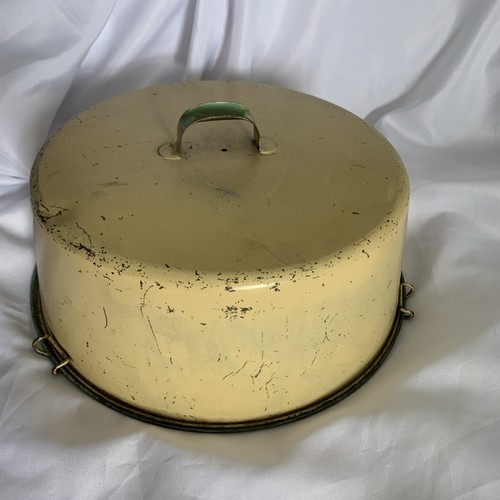 Cake carrier tin - carrier, vtg