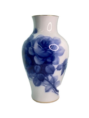 Okura pottery garden - pottery, urn