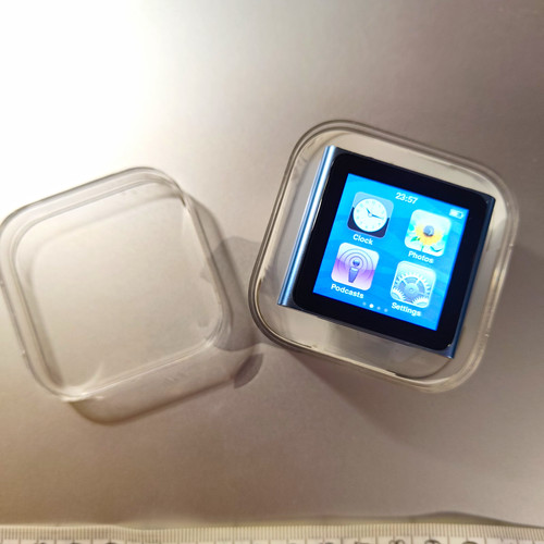 Apple ipod nano - apple, 8gb