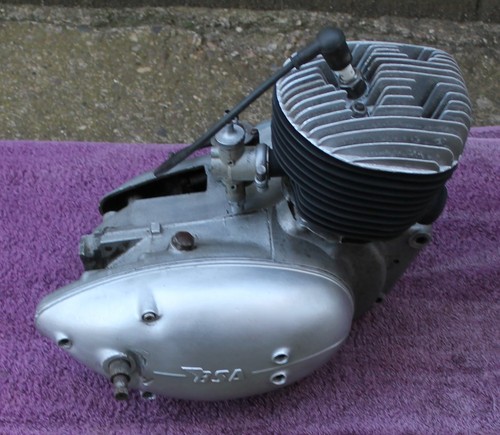 Bsa bantam engine - bsa,