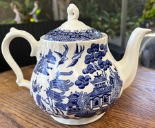 NEW Royal Essex Blue Willow