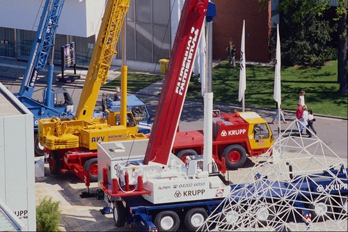 667063 crane trucks hanover - 667063,