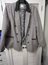 Grey Check Dogtooth Hacking