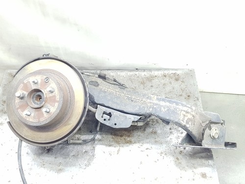 55502jd00a rear left wheel hub - left,