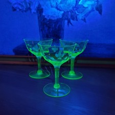 Uranium Green Etched Coupe