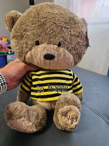 Hugs with love bumble - hugs,