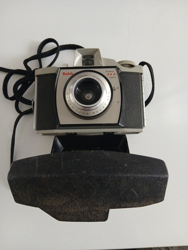 Kodak brownie 44a camera with - brownie,