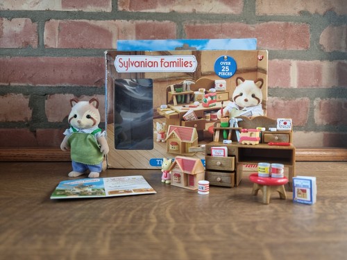 Sylvanian families toy maker - sylvanian,