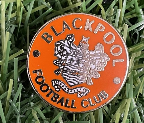 Blackpool football club pin - fc,