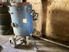 Clemco Blast Pot Big Sand Blasting Shot Blaster Hodge Clemco Hereford