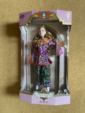 Disney Store Alice Through The