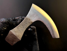 Handmade  Axe Head | Carbon Steel | Bearded  | 1.4 lb | Leather Cover