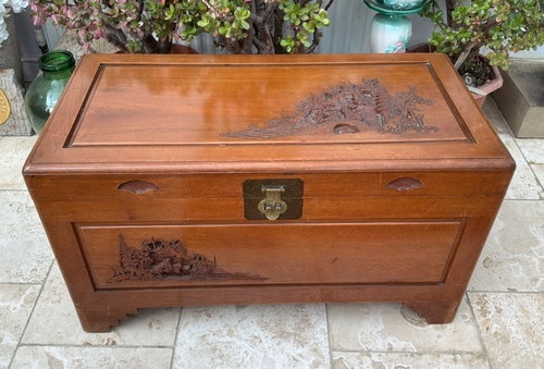 Large vintage camphor wood - vintage,