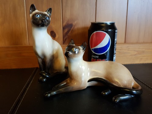 Royal doulton siamese cats - doulton,