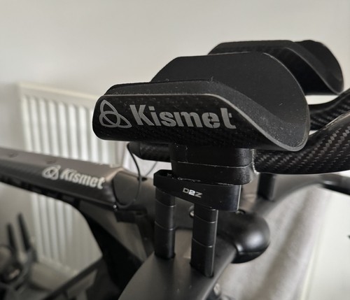 Kismet cupped armrests - cupped,
