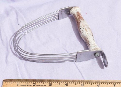 Pastry mixer wood - wood, handle