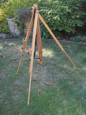Wooden Tripod Easel Daler Rowney