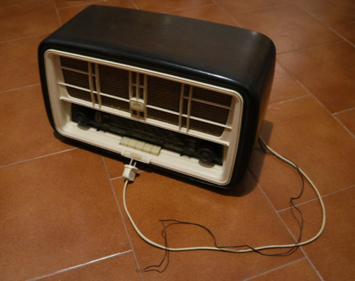 1950s valve radio jealous - valve,