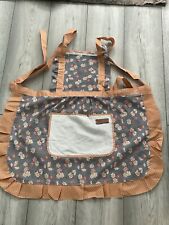 PRETTY FLORAL FRILLED BAKING APRON WITH PLASTIC STRAPS & POCKET..BRAND NEW..
