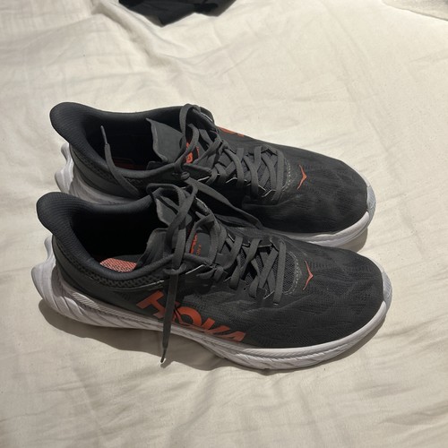 Hoka one carbon - one, x