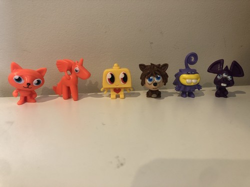 Moshi monsters bundle - 6,