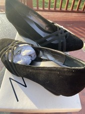 Markon Dark Brown Suede