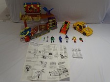 Crash Dummies Junkyard, Dirt Digger & Taxi with Figures TYCO 1990s Classic