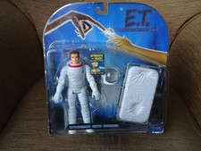 E.T. ET The Extra-Terrestrial