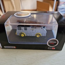 Oxford Diecast Dennis F8 West