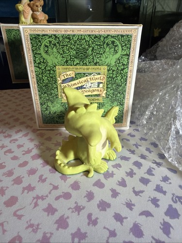 Boxed whimsical world pocket - boxed,