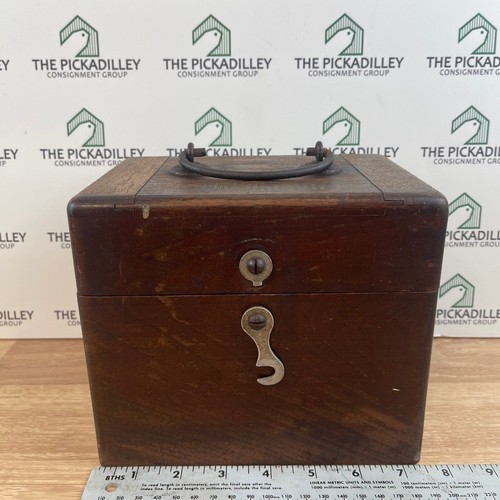Antique mcintosh family - antique,